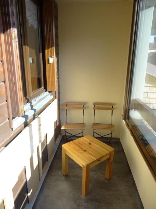 Appartement Au Coeur Du Village Avec Parking Prive Mijoux Kültér fotó